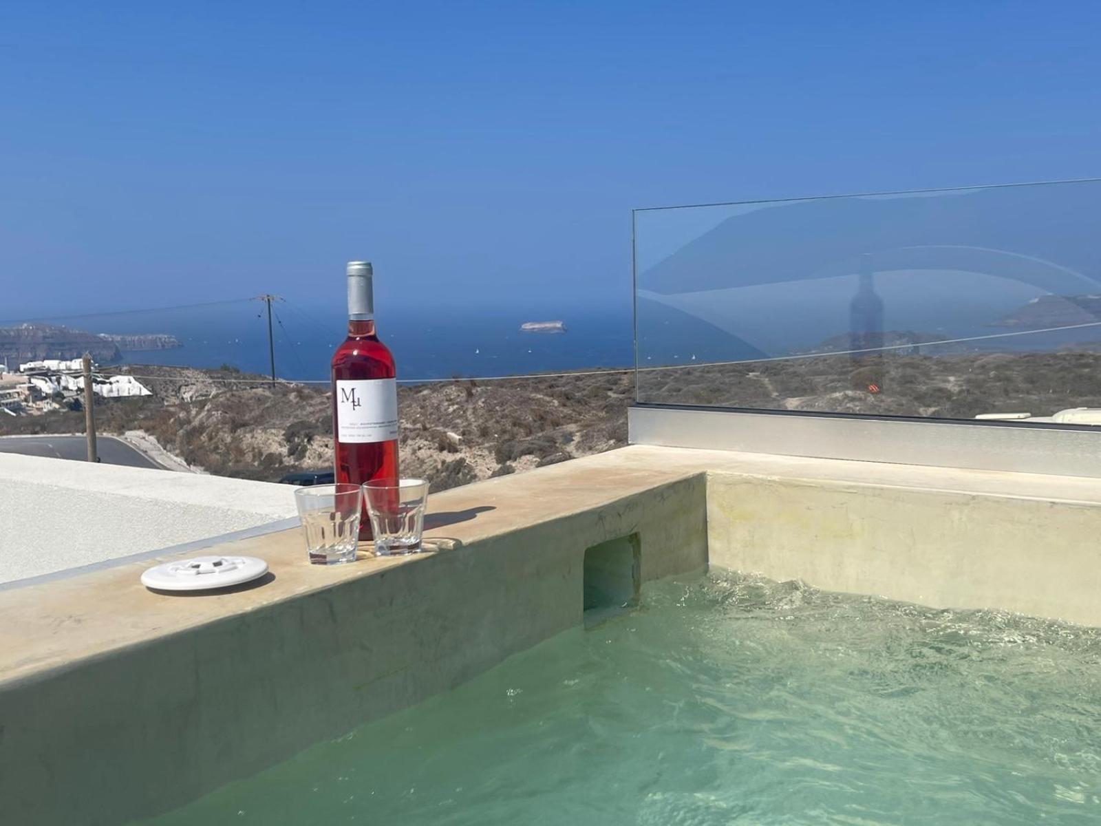 Lejardin Suites Santorini Pýrgos Exterior foto
